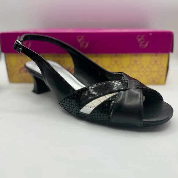 Easy Street Ariel Black Snake Sling Back Block Heels 7.5 WIDE - Picture 2 of 9